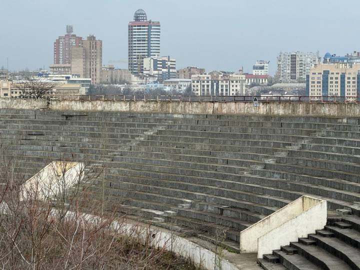 Появились фото, что стало со стадионом "Шахтер" в оккупированном Донецке: Россия разрушила и это