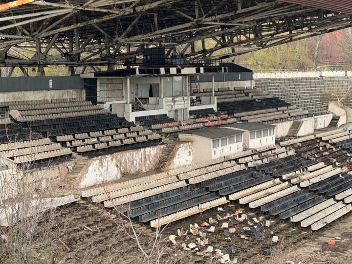 Появились фото, что стало со стадионом "Шахтер" в оккупированном Донецке: Россия разрушила и это
