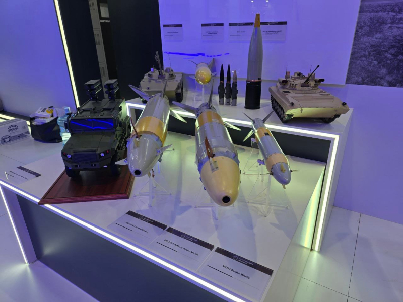 Россия насмешила Сеть, показав свое "новое" оружие на выставке в Багдаде
