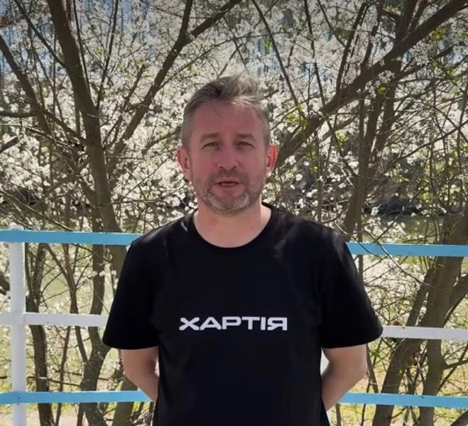 Сергей Жадан призвал украинцев присоединиться к марафону MHP Run4Victory в поддержку "Хартии"