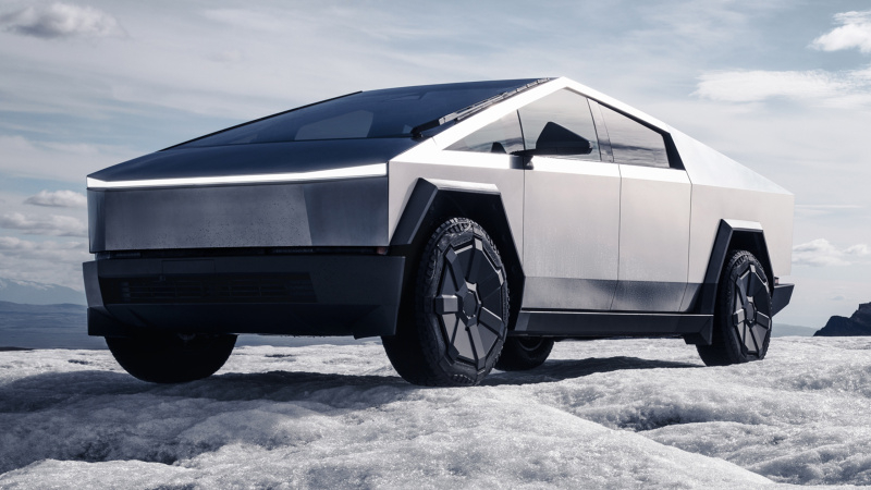 Tesla скорочує виробництво Cybertruck через падіння попиту