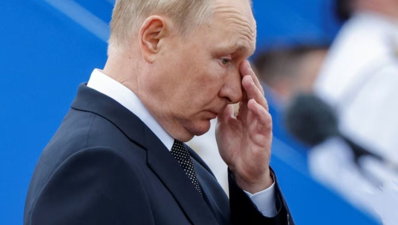 Упрямство Путина по Украине начинает раздражать даже ближайшее окружение - NYT