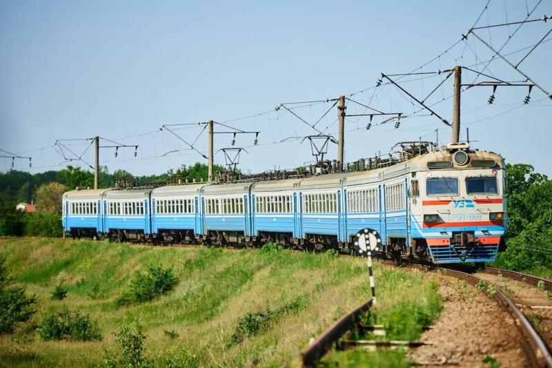 В Черниговской области из-за утренних обстрелов рф не будут курсировать некоторые поезда