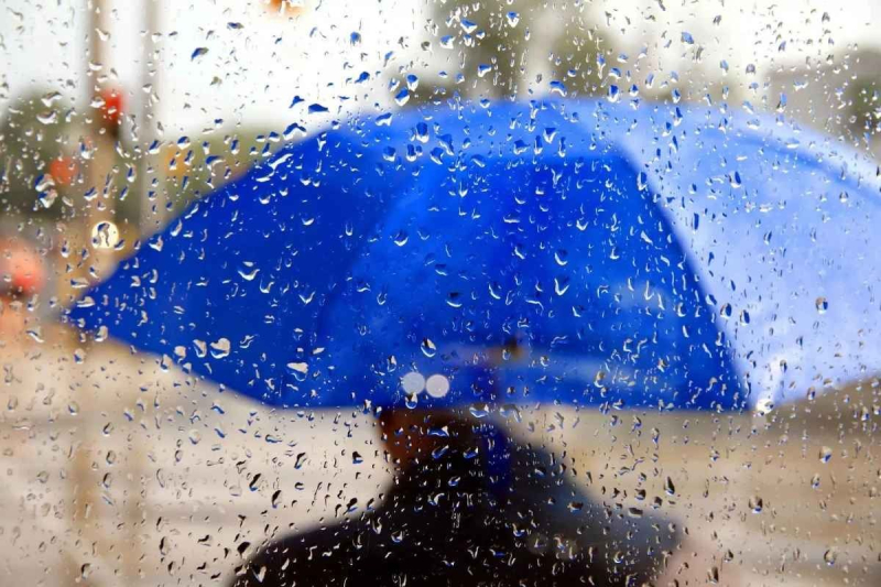 В двух областях Украины 17 апреля будет дождь: синоптики рассказали, кому готовить зонты