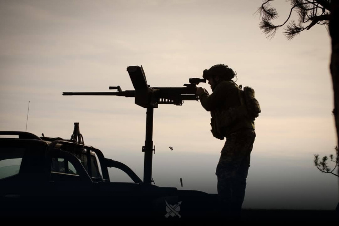 Втрати ворога за 21 квітня: 1130 російських окупантів, 4 танки та 118 БПЛА