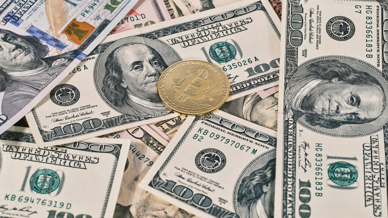 $4 млн на клуби, $9 млн — на авто: У США 12 осіб обвинувачують у крадіжці крипти на $263 мільйони