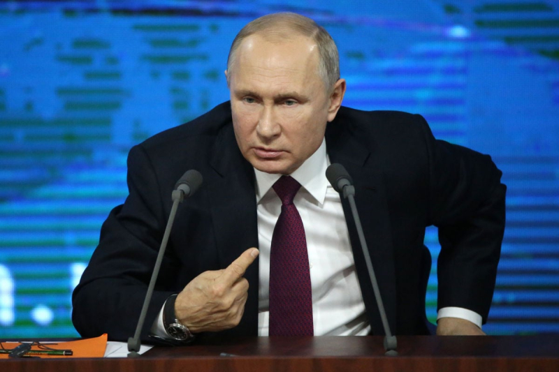 "Это дыра", - Путин потребовал "душить" иностранные сервисы и намекнул на удар по Китаю