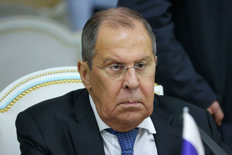 Лавров угрожает "освободить" всю Украину и потребовал выборов