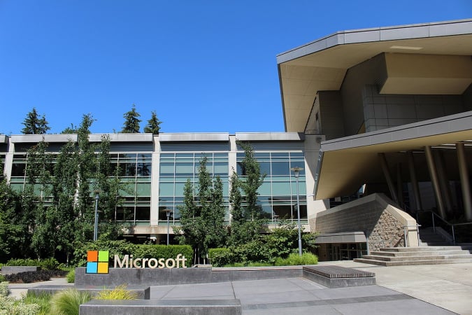 Microsoft скорочує 3% штату, що торкнеться близько 7000 осіб