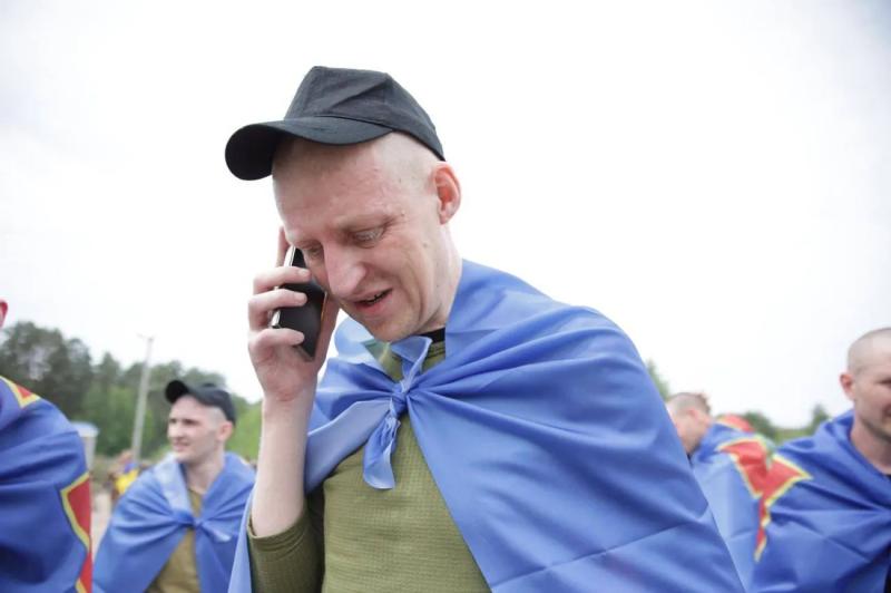 Третий этап обмена пленными "1000 на 1000": среди 303 воинов - защитники Мариуполя и бойцы из системы МВД