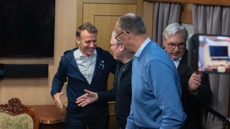 У Макрона высмеяли очередной фейк Кремля о "наркотиках" в поезде лидеров "Коалиции решительных"
