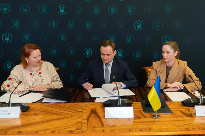 Украина получит 50 млн евро на жилье для переселенцев: льготные ипотеки под 3% уже доступны