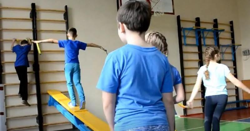 В Полтавской области школьник умер на уроке физкультуры