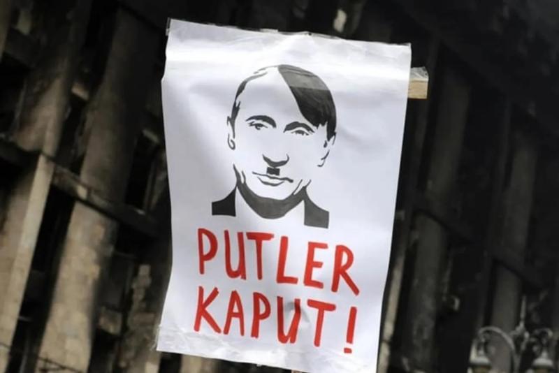 В россии запретили мемы со сравнением путина и гитлера: детали решения суда