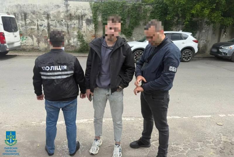 Во Львове задержали руководителя ОО, который за $10 000 обещал "инвалидность"