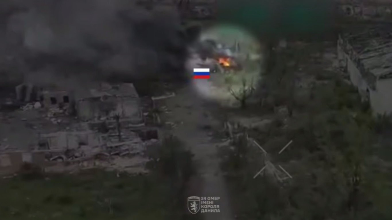 ВСУ ликвидировали в Часовом Яре 13 оккупантов и уничтожили бронемашину МТ-ЛБ: опубликованы кадры