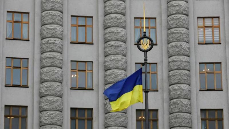 Более 3 миллионов украинцев можно вернуть на рынок труда - Минсоцполитики