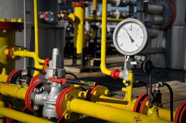 Ціна газу в ЄС впала на 12% на новинах про перемир'я на Близькому Сході