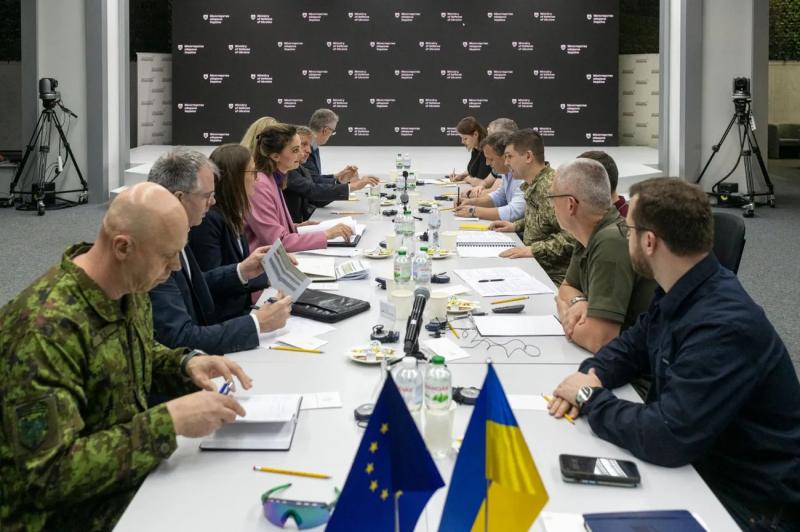 ЕС продолжит финансирование проектов безопасности Украины в следующие два года: Минобороны озвучило детали
