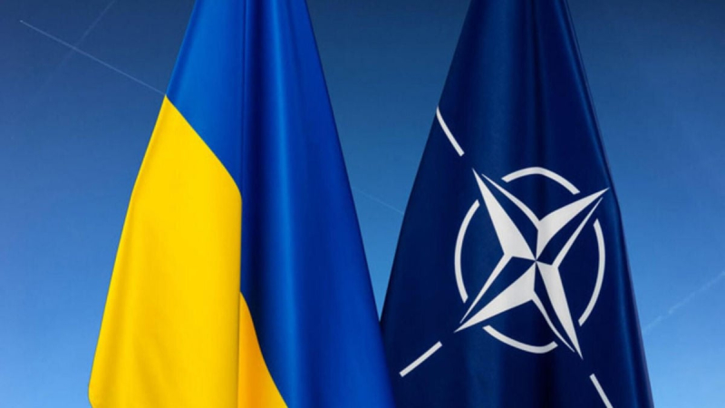 Формат саммита НАТО с участием Зеленского изменен из-за Трампа: стали известны нюансы