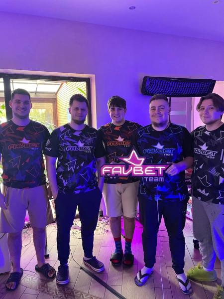 Не просто геймеры: кто стоит за никами Favbet Team