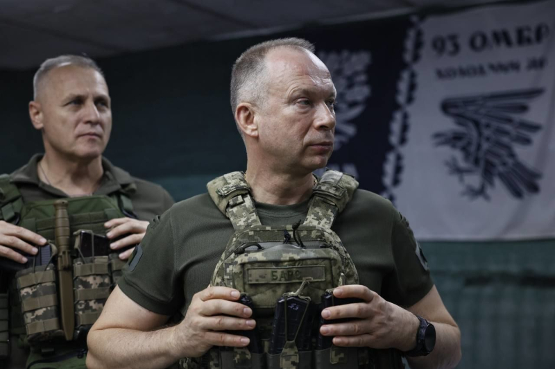 "Россия изменила планы наступления", — Сырский