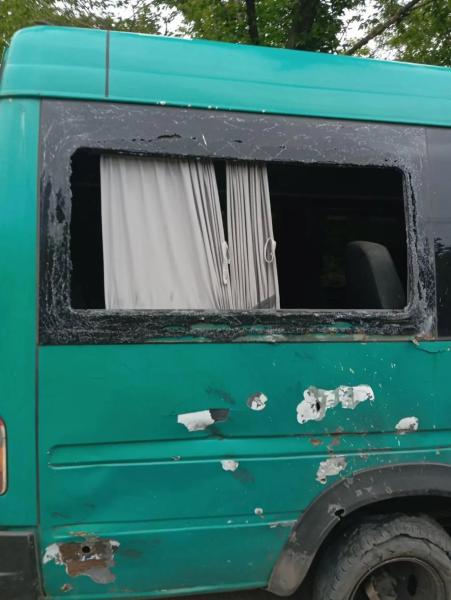Россияне атаковали эвакуационный автобус в Днепропетровской области дроном-бомбардировщиком