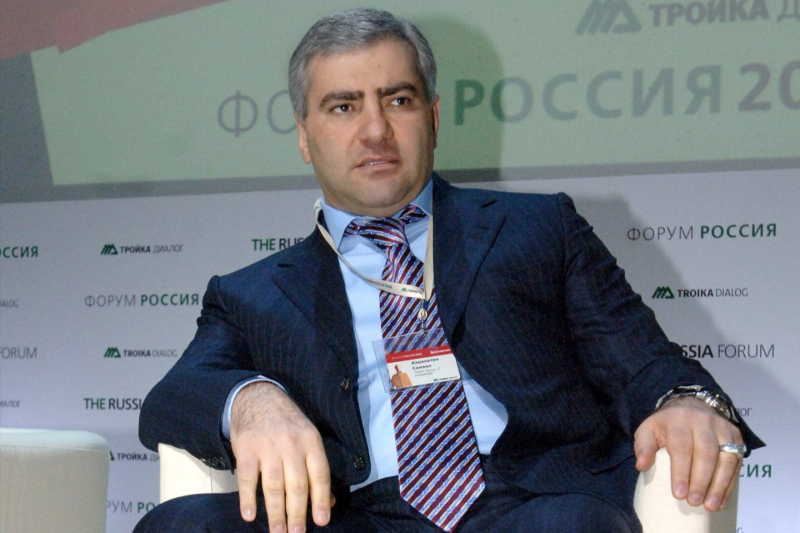 Спецназ у ворот олигарха: Пашинян ударил по кремлевскому клану в Армении