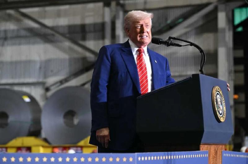 Трамп восхищается "крутой" атакой Украины по аэродромам рф, но волнуется, что будет дальше