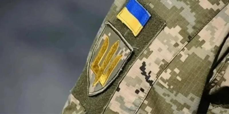 Умеров: контрактники по программе 18-24 показали высокий профессионализм на поле боя