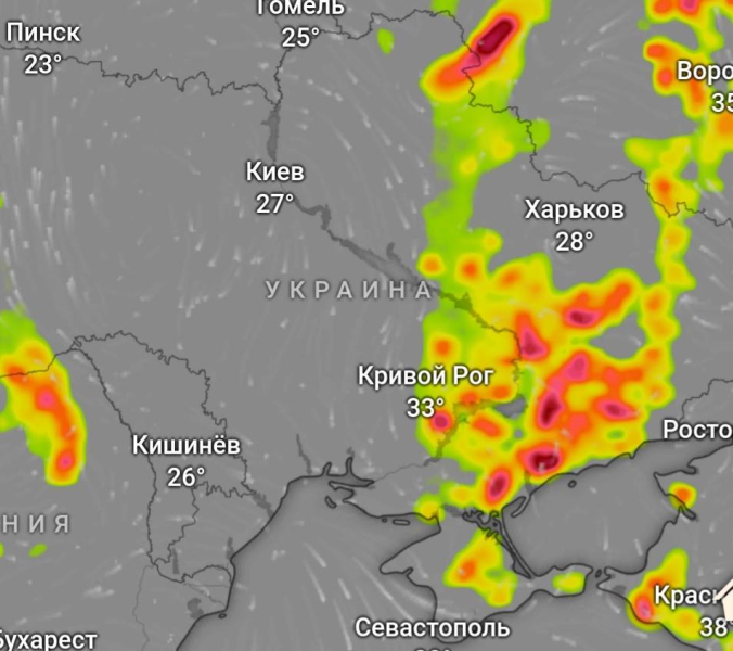 Грозовые дожди охватят сразу несколько областей Украины, в одном регионе ожидается сильная непогода