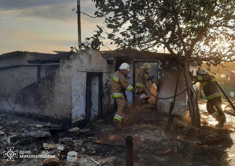 Масштабная волна пожаров в Николаевской области: 57 возгораний за сутки, одно – из-за обстрела