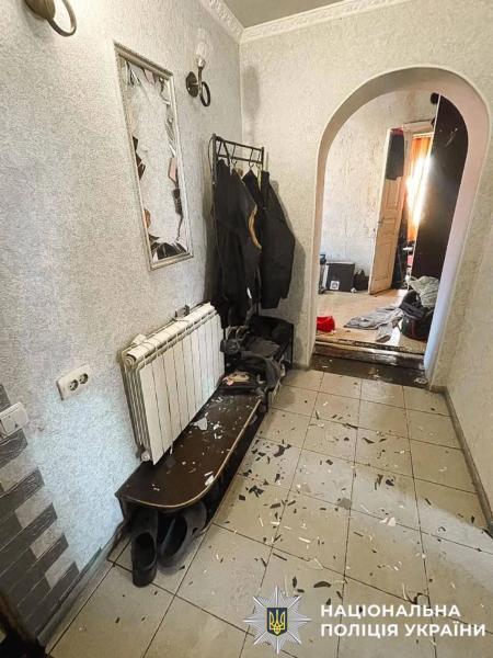 На Киевщине мужчина взорвал гранату во время вызова полиции: пятеро правоохранителей ранены, нападавший погиб