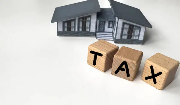 Податок на нерухомість приніс місцевим бюджетам 5,6 млрд грн за пів року: де сплатили найбільше