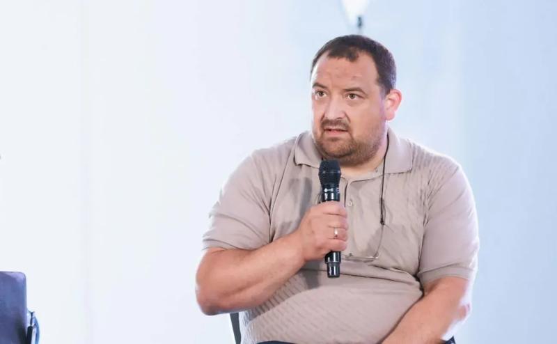 Политическая ответственность за «непрофессионалов» в комитетах Верховной Рады лежит на фракциях – эксперт