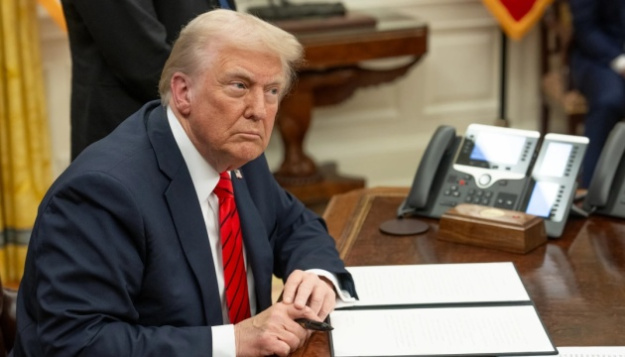 Президент США планує запровадити єдиний тариф у 10-15% для 150 країн