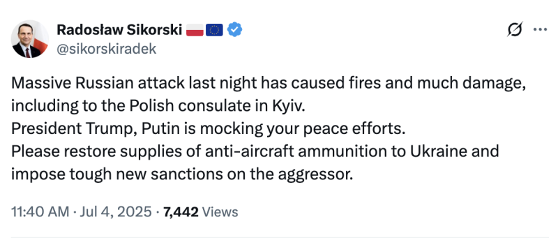 "Путин насмехается..." – Сикорский резко обратился к Трампу из-за атаки РФ на польское консульство в Киеве