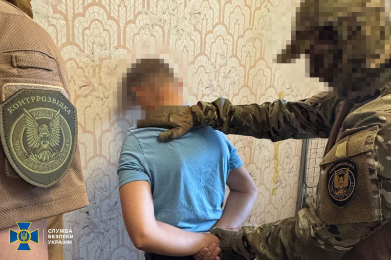 СБУ задержала монтажника, агента ГРУ, который помогал армии РФ бить по энергетике Днепра и Запорожья