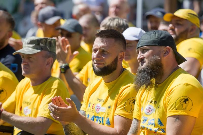 В Каменском ветераны соревновались на «Звитяге Непокоренных» – при поддержке «МХП Рядом»