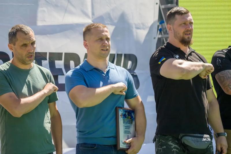В Каменском ветераны соревновались на «Звитяге Непокоренных» – при поддержке «МХП Рядом»