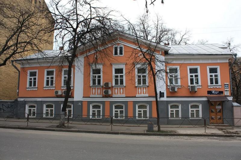 В Киеве может исчезнуть "Дом с хлебной лавкой": суд открыл производство в отношении владельцев здания