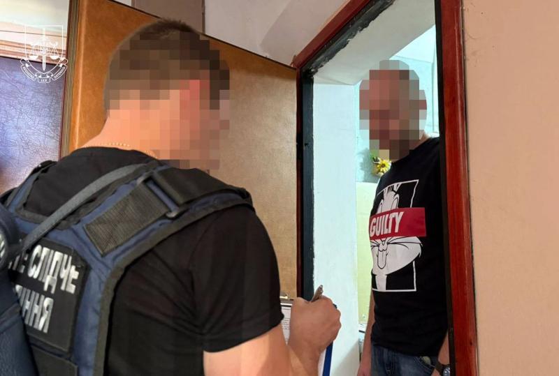 Более 20 мужчин избежали мобилизации с помощью поддельных документов: детали спецоперации "Опекун"