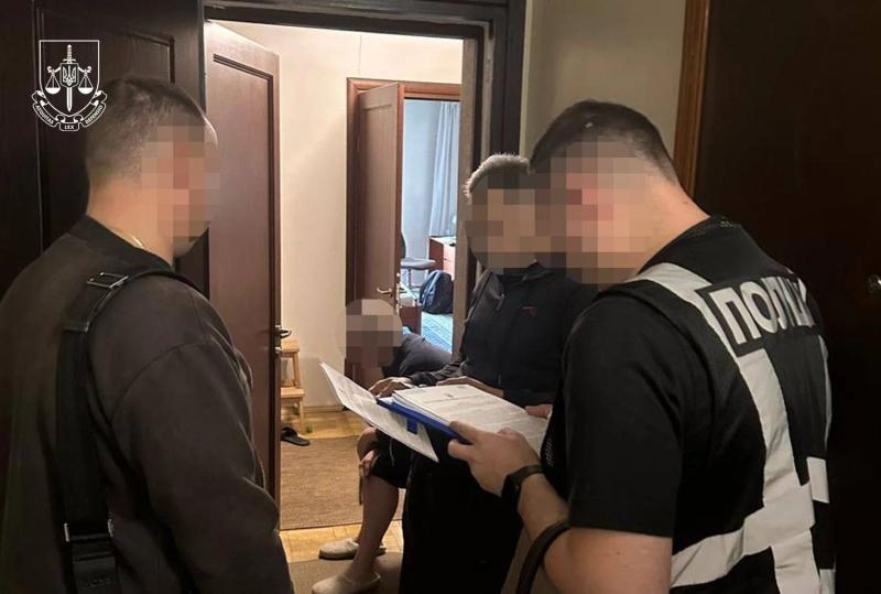 Более 20 мужчин избежали мобилизации с помощью поддельных документов: детали спецоперации "Опекун"