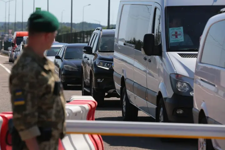 Что нужно для выезда за границу на авто - полный список документов