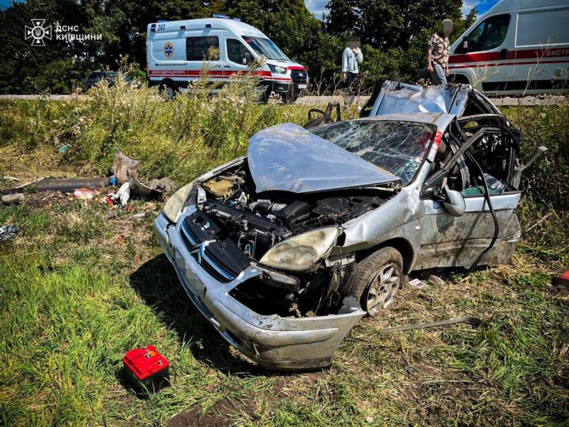 ДТП на трассе Киев-Одесса: Citro&euml;n столкнулся с Volvo, трое погибших, среди них - ребенок
