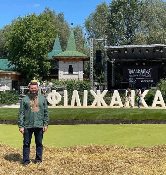 Фестиваль героического кофе: как мечта погибшего героя Артема Телебенева стала реальностью благодаря программе "МХП Поруч"