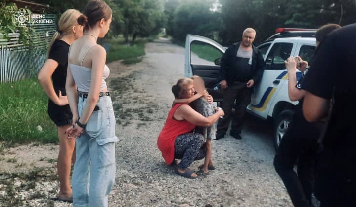 Искали спасатели, полицейские и нацгвардейцы: в Винницкой области во время сбора грибов пропал ребенок