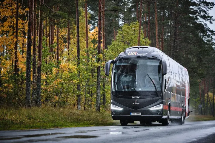 Латвия хочет запретить экскурсионные автобусы в россию уже этой осенью - СМИ