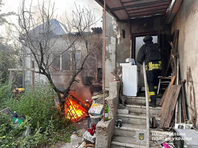 На Херсонщине в результате массированного обстрела погиб мужчина, нанесены многочисленные повреждения
