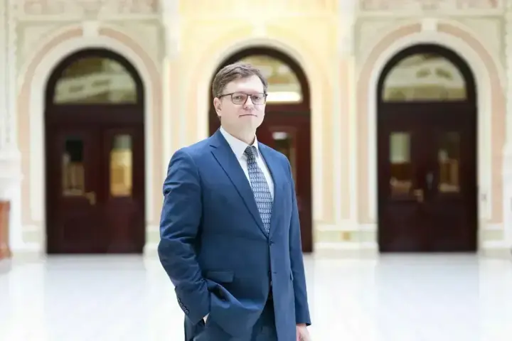 Не нашли или не искали? Полиция подтвердила, что закрыла дело против главного юриста НБУ Зимы